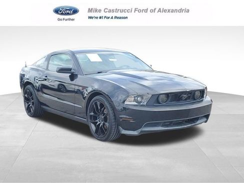 Used 2010 Ford Mustang GT Premium image 1