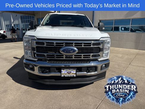 Used 2024 Ford F350 XLT w/ FX4 Off-Road Package image 8