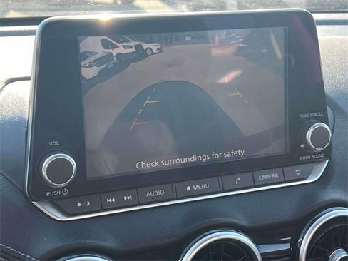 Used 2020 Nissan Sentra SV image 31