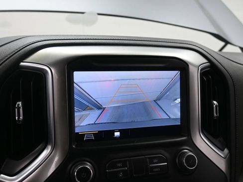 Used 2019 Chevrolet Silverado 1500 LT Trail Boss AWD/4WD image 26