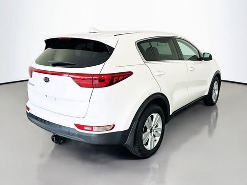 Used 2017 Kia Sportage LX image 7