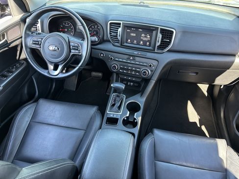 Used 2017 Kia Sportage EX w/ EX Premium Package image 12