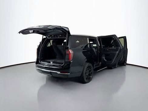 Used 2025 Chevrolet Tahoe LT AWD/4WD image 24