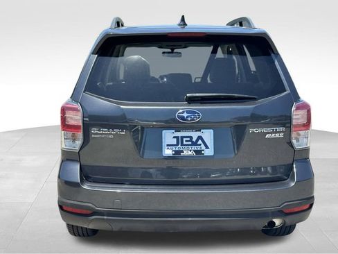 Used 2017 Subaru Forester 2.5i Premium AWD/4WD image 26