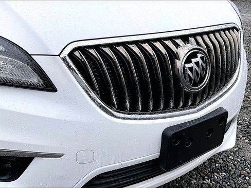 Used 2017 Buick Envision Essence image 25