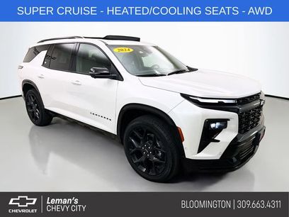 Used 2024 Chevrolet Traverse RS