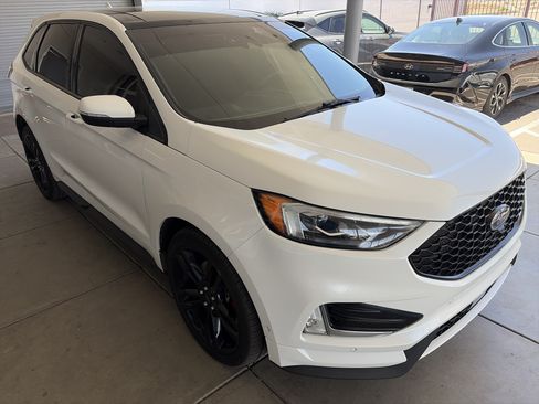 Used 2020 Ford Edge ST w/ Equipment Group 401A AWD/4WD image 3