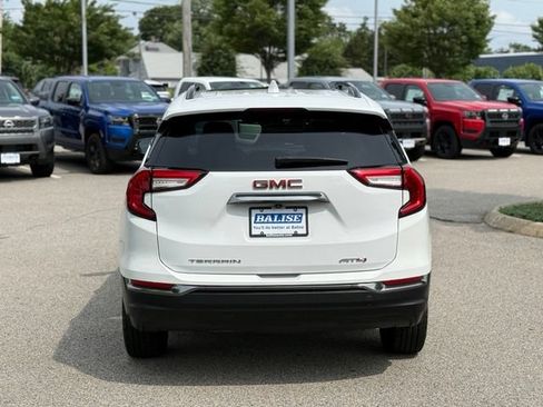 Used 2023 GMC Terrain AT4 AWD/4WD image 7