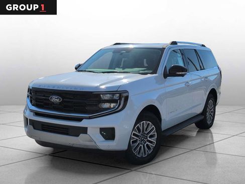 New 2026 Ford Expedition Platinum AWD/4WD image 1
