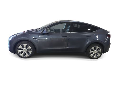 Certified 2023 Tesla Model Y Long Range AWD/4WD image 3