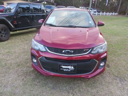 Used 2018 Chevrolet Sonic LT w/ Fun and Sun Package image 3