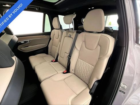 Certified 2026 Volvo XC90 B5 Plus w/ Protection Package Premier AWD/4WD image 34