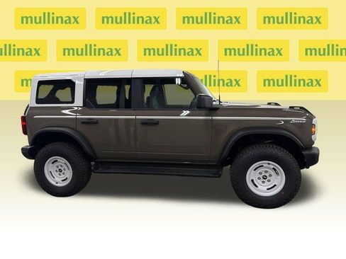 New 2026 Ford Bronco Heritage Edition image 2