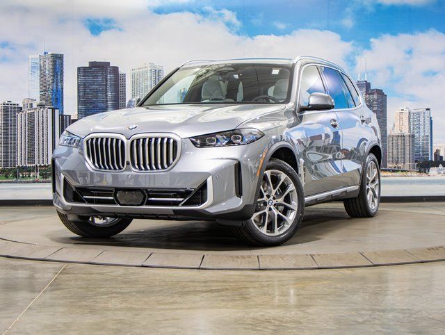 Used 2026 BMW X5 xDrive40i w/ Climate Comfort Package AWD/4WD image 2
