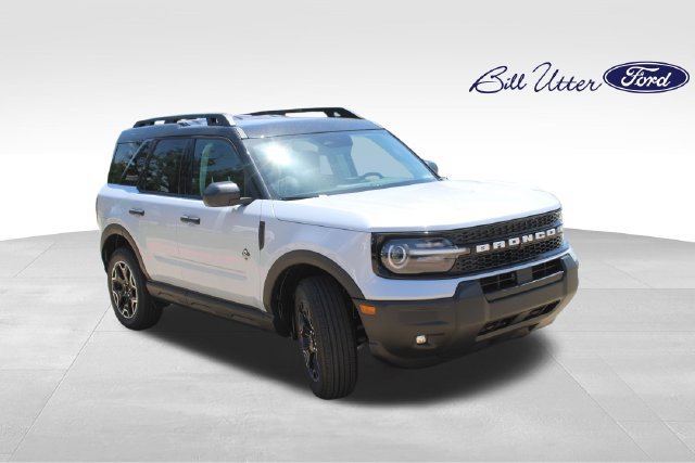 New 2026 Ford Bronco Sport Outer Banks AWD/4WD image 2