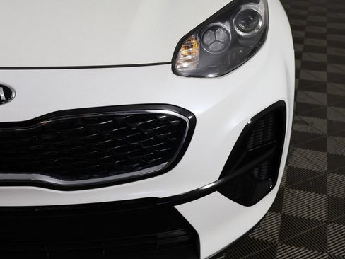 Used 2022 Kia Sportage LX FWD image 11