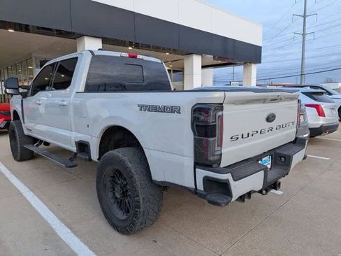 Used 2025 Ford F350 Lariat w/ Lariat Ultimate Package image 3