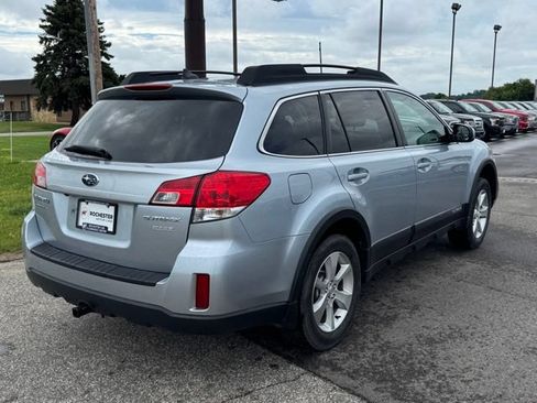 Used 2013 Subaru Outback 2.5i Limited w/ Moonroof Pkg AWD/4WD image 35