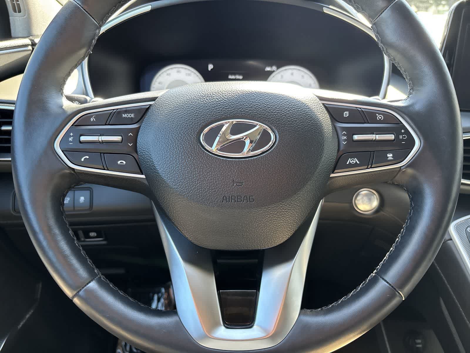Used 2023 Hyundai Santa Fe Limited AWD/4WD image 13