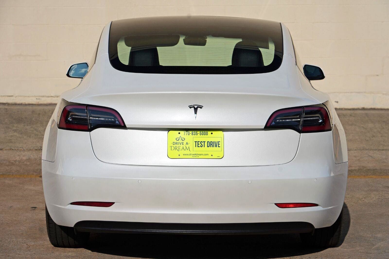 Used 2022 Tesla Model 3 Standard Range RWD image 48