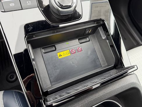 Used 2023 Subaru Solterra AWD image 26