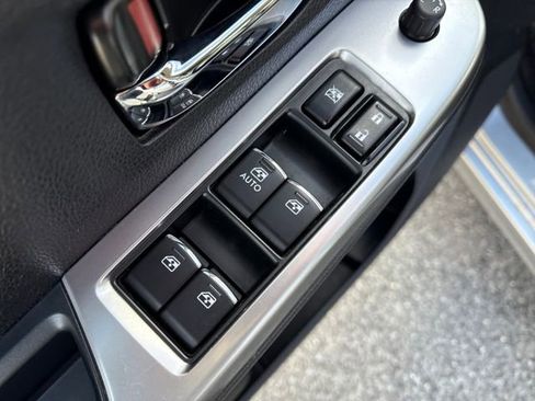 Used 2015 Subaru Impreza 2.0i Premium image 19