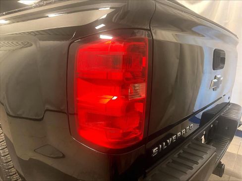 Used 2017 Chevrolet Silverado 1500 LT w/ Rally 2 Edition image 34