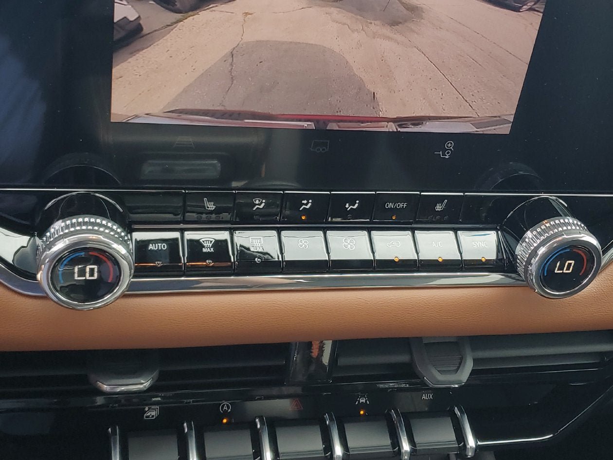 New 2026 GMC Canyon AT4 AWD/4WD image 23