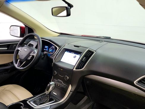Used 2016 Ford Edge SEL w/ Equipment Group 201A AWD/4WD image 32