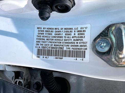 Used 2017 Honda Civic EX-T image 34