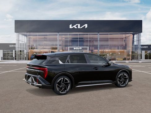 New 2026 Kia K4 GT-Line FWD image 6