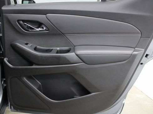 Used 2021 Chevrolet Traverse Premier w/ LPO, Cargo Package image 24