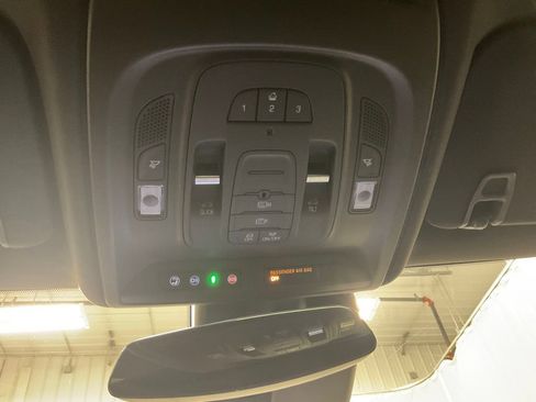 Used 2020 Cadillac CT6 Luxury image 25