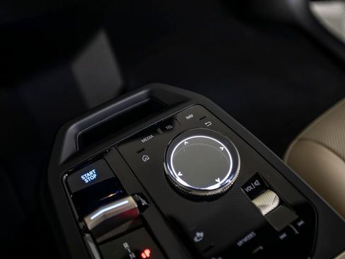 Used 2023 BMW iX xDrive50 w/ Sport Package image 32