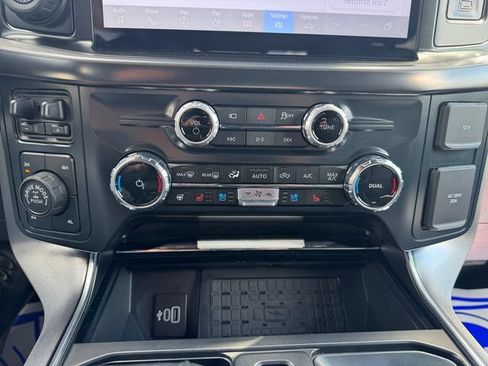 Used 2025 Ford F150 Platinum AWD/4WD image 18