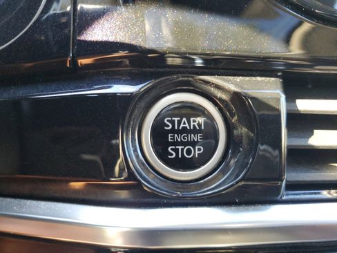 Certified 2023 Nissan Pathfinder Platinum image 24