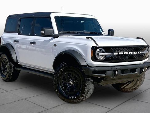 Used 2024 Ford Bronco Wildtrak AWD/4WD image 3