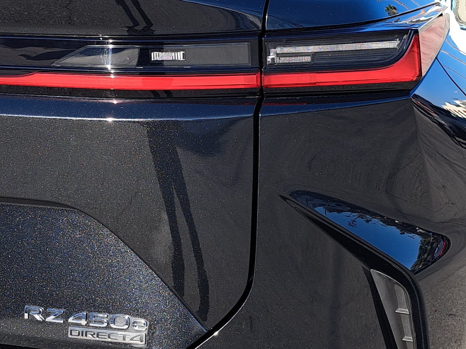 Used 2023 Lexus RZ 450e Premium w/ Technology Package AWD/4WD image 39