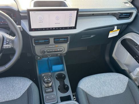 New 2026 Ford Maverick XLT w/ XLT Luxury Package FWD image 10