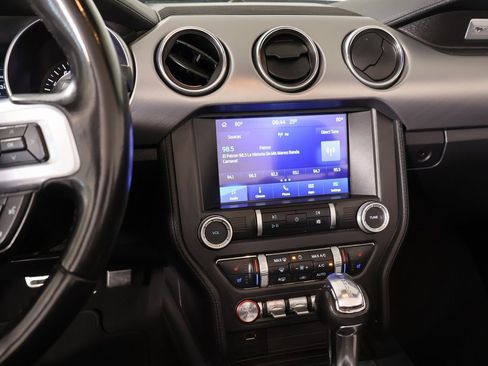 Used 2023 Ford Mustang Premium image 5