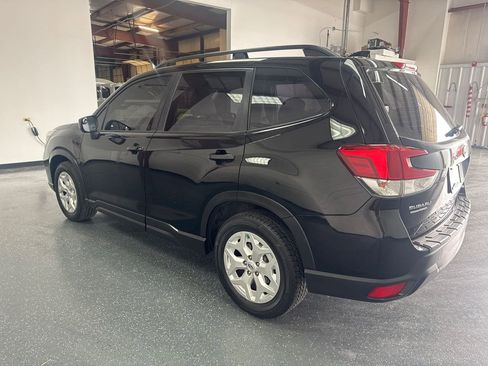 Used 2019 Subaru Forester w/ Alloy Wheel Package image 6