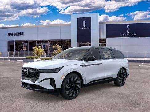 New 2026 Lincoln Nautilus Reserve AWD/4WD image 1