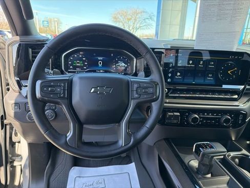 Used 2024 Chevrolet Silverado 1500 ZR2 w/ Technology Package AWD/4WD image 20