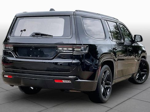 Used 2022 Jeep Grand Wagoneer Series III w/ Rear Seat Video Group 1 AWD/4WD image 13