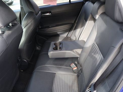 Used 2023 Toyota Corolla Cross AWD Hybrid image 18