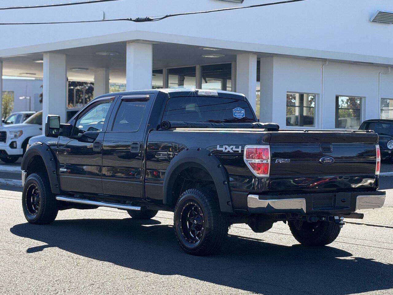 Used 2013 Ford F150 XLT w/ Mid Equipment Group AWD/4WD image 14