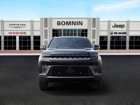 New 2026 Jeep Grand Wagoneer 2WD image 6