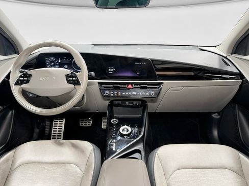Used 2023 Kia Niro Wave FWD image 15