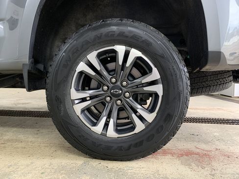 Used 2022 Chevrolet Colorado Z71 image 8