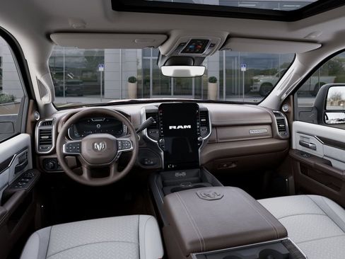 New 2026 RAM 2500 Laramie AWD/4WD image 14